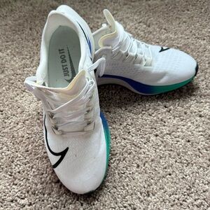 Nike Zoom Pegasus 37 size 7.5